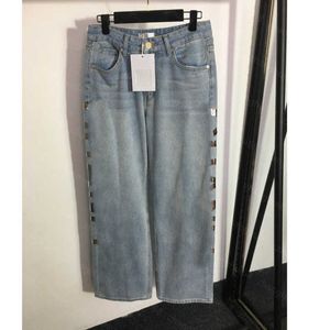 23ss jeans pour femmes de créateurs Pantalons pour femmes Jeans en denim Sequin alphabet imprimé pantalons en denim à jambes larges Vêtements pour femmes de haute qualité a1