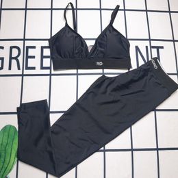 23ss Designer Dames Trainingspakken Bikini Badpakken 2-delige broek Set Vest Shorts Zomer Mode Sweatshirt Slanke Ademende Fitness Outfits s-xl
