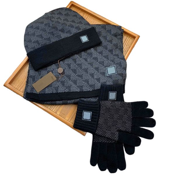 23ss Fashion Designer Chapeaux Gants Echarpes Ensembles Bonnet Homme Automne Hiver Garder au chaud en tricot Classique assorti Gants à carreaux pour femmes Foulard Skull Caps Coffret 3 pièces