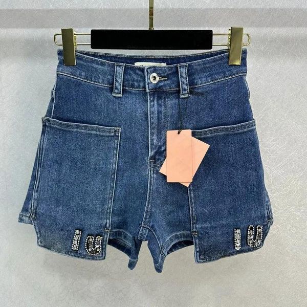 23SS Fw Mujeres Pantalones cortos de diseñador Jeans con letras Cuentas de cristal Marca de pasarela de gama alta Vaquero Jersey informal Algodón Outwe