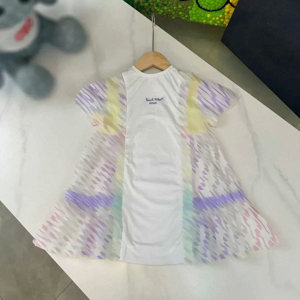 23ss niños Diseñador marca vestido niñas Moda Cuello redondo color arcoíris vestidos todo Color logo impresión vestidos Camisa de alta calidad falda Ropa de bebé k3U t4Rs #