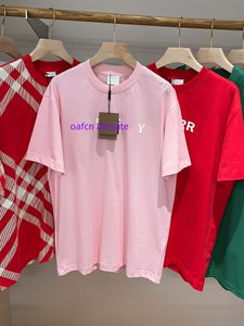 24SS Designer T-shirt Plus Tees Polos Col rond Rouge à lèvres Chien Imprimer Style décontracté Summer Street Vêtements Chemise Femme Top 632