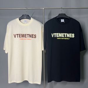 23SS Hommes T-Shirts Lettre Imprimer Logo Tee Coton Lâche Hommes Et Femmes Demi Manches T-Shirts Tops
