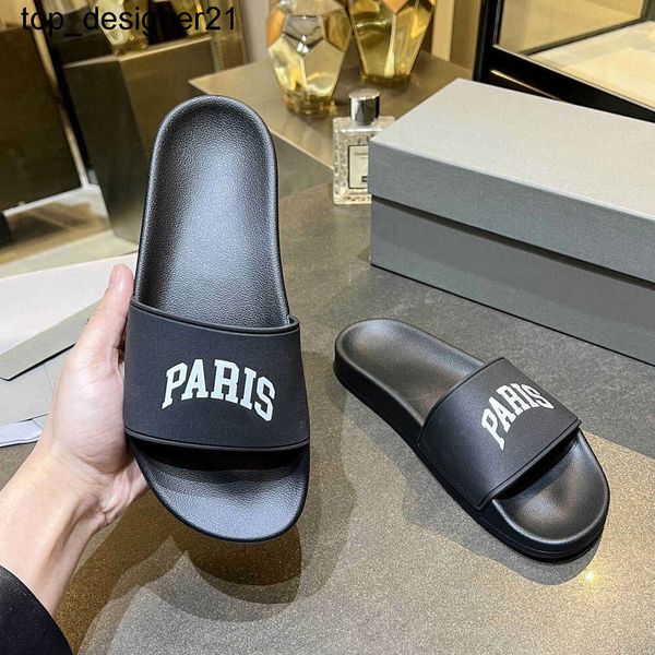 23SS Hommes Femmes Pantoufles Sandales Mules Summer Pool Slide Classic Rubber Slipper Top Luxury Fashion Brand Paris 3D Gaufrage Ladies Beach Womens Pantoufles