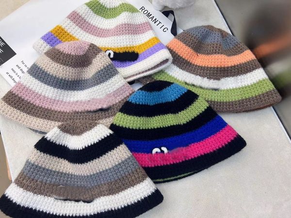 23ss MM moda nuevo diseñador sombrero multicolor tejido de punto sombrero dulce todo fósforo sombrero de pescador de lana