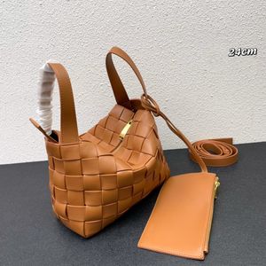 23SS NIEUWE Designer Bag geweven grote capaciteit schoudertas Crossbody tas kan schattige kitten hoge kwaliteit bevatten