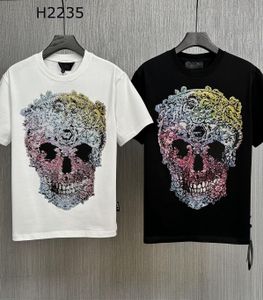 23SS NIEUW T-SHIRT OVERGRAAG Europeaan Amerikaanse mode Luxe mannen T-shirt Skull Polo PP T-shirts Ronde nek Borduurwerkontwerpen P2235 Philipplies Pleins AC2N