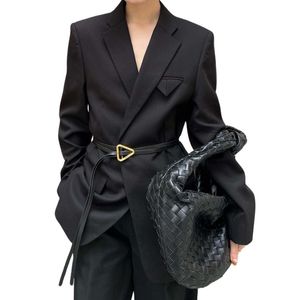 23SS vintage damesontwerper blazer peacoat op maat gemaakte jas jas met echte lederen riemmeisjes Milan Runway merk Casual Luxury Designer Dress Tops Pak Out -meter