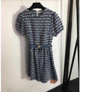 23ss femmes robe vêtements de créateurs pour femmes robes d'été Presbyard logo broderie jacquard lettre ceinture taille denim robe à manches courtes vêtements pour femmes a1