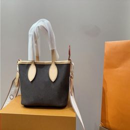 23SS Designer de luxe pour femmes BB Mini sac à provisions fourre-tout sac à bandoulière sac à bandoulière pour femme sac de maquillage sac à clés fermeture éclair pièce de monnaie