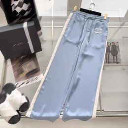 23ss Damesbroek designer damesjeans Denim jeans Kleuraanpassing strakheid Rechte pijpen hoog getailleerde wijde pijpen denim broek hoge kwaliteit dameskleding