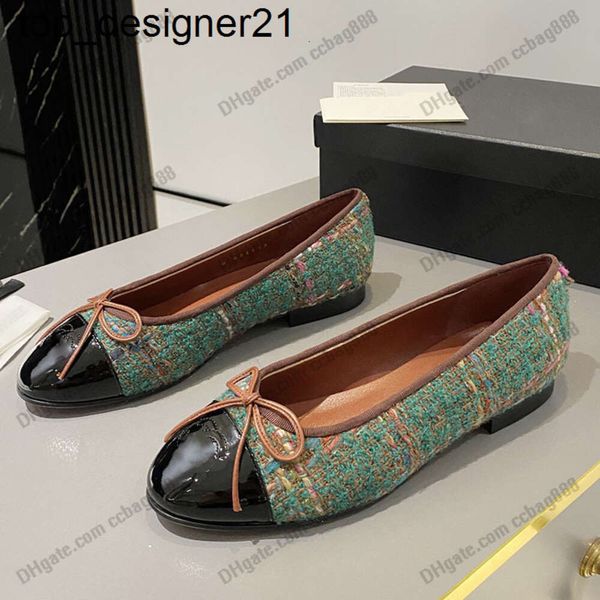 23ss Slip para mujer en zapatos de vestir Diseñador Zapato de ballet Denim Azul Mocasines negros con arco Tweed Alpargatas Retro Verde Suave Ocio Zapato para mujer