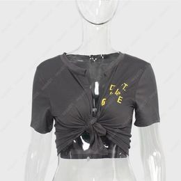 23SS para mujer Cardigan de cárdigan sólido camiseta de media manga de manga estampada de moda delgada sexy collar abierta camisetas
