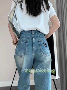 23Women jeans designer broek met budge letters modestijl voor lady slanke denim broek lang rechte blauw vintage jean klassieke kleding