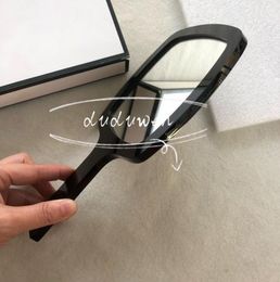 23x13cm Collection Boutique Make -up Mirror Vintage Acryl Circle Handgreep Mirror Fashion Cosmetics Tools C Gift Box9122191