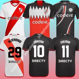 24 24 River Plate Soccer Jerseys Barco de la Cruz Quintero Aarezpratto Fernández Camisetas Solari Men Kits Kits Juego JavaScript 2024 2025 Camiseta de concepto de fútbol
