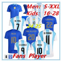 24 25 Argentinië 3-sterren voetbaljersey Fanversie Nationaal team Mac Allister Dybala Di Maria Martinez de Paul Maradona Children's Set Men's voetbaljersey