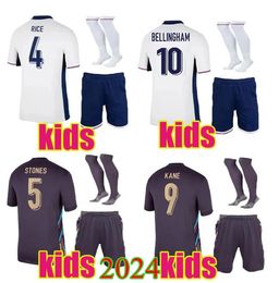 24 25 kits de fútbol para niños Camisetas de fútbol de INGLATERRA SAKA FODEN BELLINGHAM RASHFORD INGLATERRA TRIPPIER KANE STERLING GREALISH Equipo de fútbol nacional