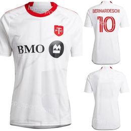 24 25 Toronto FC Voetbal 10 Alejandro Pozuelo Jerseys 21 Jonathan Osorio 23 Brandon Servania 28 Raoul Petretta 9 Ayo Akinola 29 Deandre Kerr Voetbalshirttenues