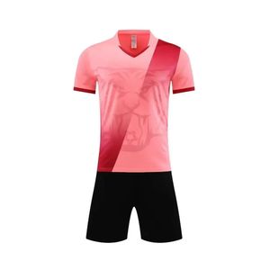 / 24 Aldult Outdoor Running Training Training Wear Shirt Men and Kids Home Games à l'extérieur Jerseys Soccer Kits Courte courte 7707 240527