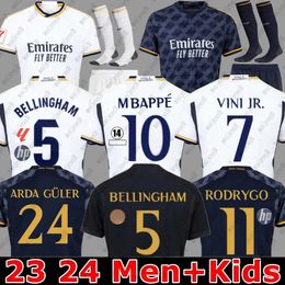 24 Bellingham VINI JR Soccer Jerseys MBAPPE Tchouameni 2023 2024 Maillot de football Real Madrids CAMAVINGA Rodrygo MODRIC Camisetas Hommes Enfants Kit Uniformes Fans