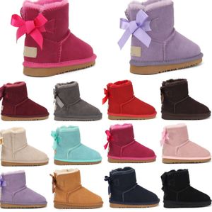24 Designer Laarzen Australië Klassieke Mini Kids Ug Meisjes Peuter Schoenen Winter Sneeuw Sneakers Boot Jeugd Chesut Rock Rose Grijs WGG
