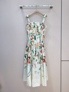 24 jurken Vestidos licht luxe kleurrijke bedrukte date -uitje geplooide patchwork camisole jurken jurken voor vrouwen