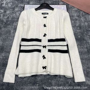 24 Early-suéter para mujer, nuevo diseño de nicho, serie de hadas a la moda, pajarita en la cintura, Top de punto adelgazante