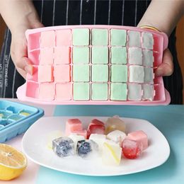 24 empuñaduras bandeja de cubo de hielo de silicona/plástico con tapa y pizarra para el congelador mini cubo de molde de cubo de hielo con fabricante de hielo.