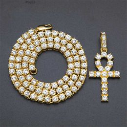 24 inch top verkopen hiphop sprankelende luxe Justy Platinum vergulde Rhinestone Crystal Human Party Women Men Gold Key Pendant Ketting Gift