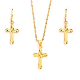 24 k jaune or fin GF petit Mini timbre fiscal croix pendentif chaîne boucles d'oreilles ensemble bijoux chrétiens ensembles femmes fille Jésus cadeau 290l