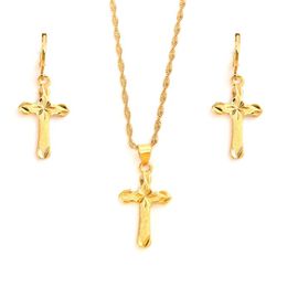 24 k jaune or fin GF petit Mini timbre fiscal croix pendentif chaîne boucles d'oreilles ensemble bijoux chrétiens femmes fille Jésus cadeau 247c