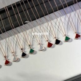 24 Luxe Designer Sieraden Ontwerper Ketting Veelkleurig Agaat Turkoois Rok Fan Hanger Valentijnsdag Cadeau Verlovingscadeau voor mannen en vrouwen Rustig Grand Trend