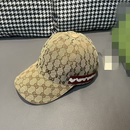 24 diseñador para hombre Sombrero de béisbol mujer moda lujo snapback Golf Gorra para el sol Carta clásica bordado verano Lona marrón sombrero de camión de alta calidad