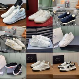 24 nieuwe designer schoenen heren schoenen klassieke casual dames sneakers lederen nylon zwarte outdoor trainers luxe sport man schoenen Amerika cup mode hardloopgaas schoen