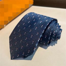24 Nouveau style marque de mode hommes cravates 100% soie Plaid classique tissé à la main solide cravate pour hommes mariage décontracté et affaires cravate