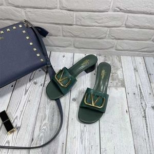 24% de descuento en zapatos de diseño Versión cuadrada de la cabeza cuadrada de la hebilla de metal grande tacón grueso con patrón de piel de serpiente en zigzag para mujer ropa