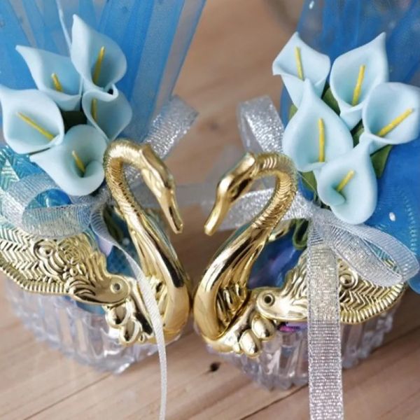 24 Cajas de boda de boda set Swan acrílico con hermoso regalo de boda de flores de lirio Favores de dulces novedosos cajas de dulces de baby shower