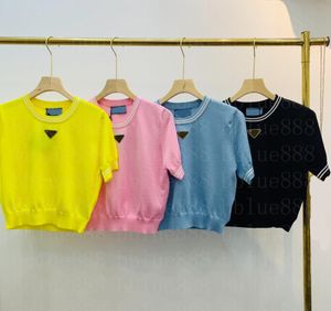 24 T-shirt pour femmes couleurs de coues couleurs de couleur fleur en tricot à manches courtes à manches courtes à manches courtes à manches courtes à trois couleurs trois taille simple 409