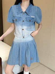 24 dames T-shirt Top geplooide half rok denim set met retro ontwerp 509