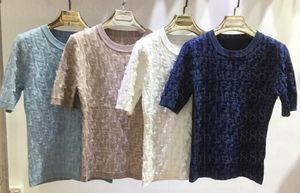 24 Dames Top T-Shirt 3D Relief Flower Top Design Girl's T-shirt Leeftijd Reducerend veelzijdige 318