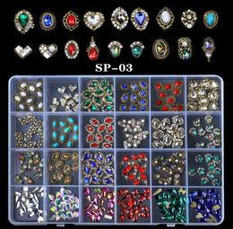 240PCSBox Legering zirkoon nagelkunst Charms gemengde sieraden kristallen steentjes voor vingertoppen metaal decoraties bulknagels acce3684037