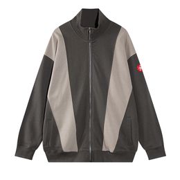 24FW nuevo abrigo gris para hombre y mujer, chaqueta con bolsillo con cremallera de alta calidad, ropa informal con diseño de varias telas, cárdigan holgado con etiquetas