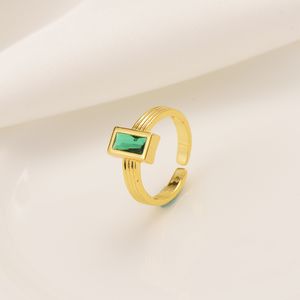 24K Fine Solid Yellow Gold Ring Gevuld 2.10 Ct Emerald Cut Peridot Solitaire Engagement Simulant Diamond Halo Art Deco