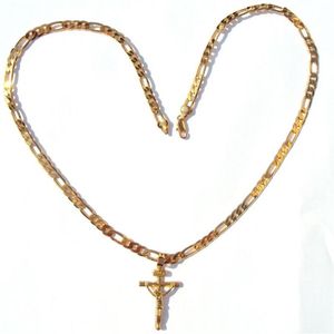 24k Solid Gold GF 6mm Italiaanse Figaro Link Chain Ketting 24 Womens Mens Jesus Crucifix Cross Hanger2903
