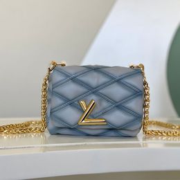 24K Crossbodytas van topkwaliteit Twistes Designertas met echt leer Diamondback Enkele schoudertas Handtas Mode Dameskettingtas Gewatteerde Crossbody portemonnee