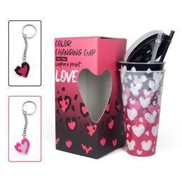 24oz/710ML 2PC set Luipaardprint Liefde Hanger Kleurveranderende beker Herbruikbare plastic beker met deksel en rietje Koude beker Valentijnsdag Thema Roze Liefde Verkleuring