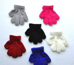 24pairs / partij 10cm Kinderen Winter Warm Wanten Vijf Handschoenen Meisje Jongen Kinderen Multicolor Pure Gebreide Vinger Handschoen
