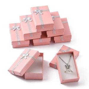 24 stuks kartonnen sieraden geschenkdozen display voor sieraden verpakking roze met strik en spons aan de binnenkant 80x50x25mm 240301