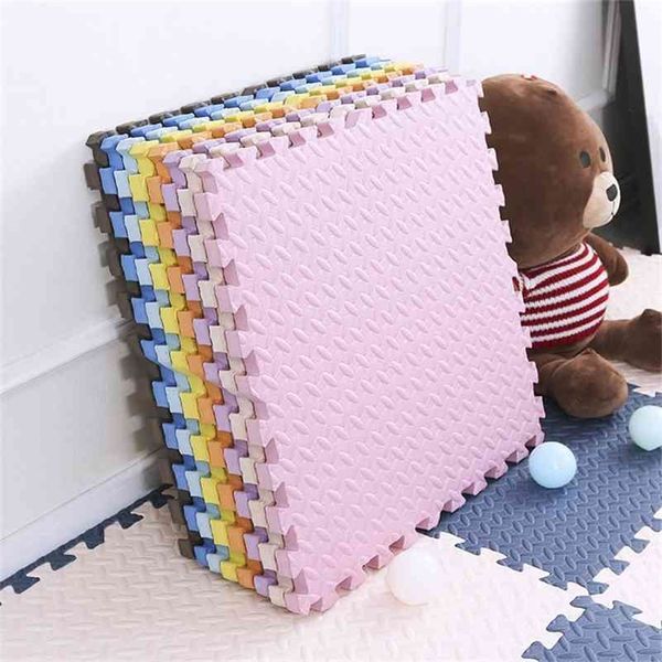 24pcs / lot Tapis de jeu pour bébé Tapis de puzzle de couleur unie Tapis de mousse EVA Tapis de puzzle pour enfants 31x31x11cm pour chambre à coucher Tapis de sol de protection 210402